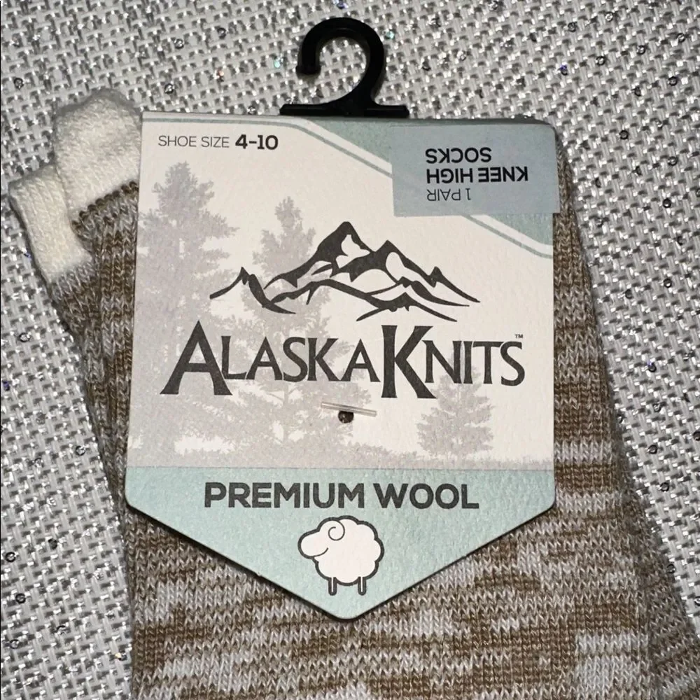 Alaska Knits Khaki Ivory Heather Traditional Wool Blend Knit Knee High Socks